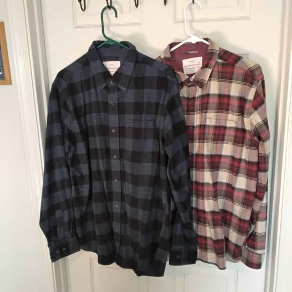 2  Men's Weatherproof long-sleeve button-down flannel shirts, Size XL (J100)